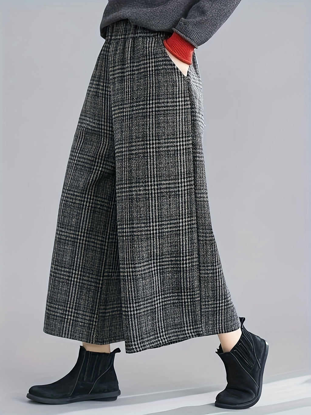 Grey Plaid Wide-Leg Cropped Pants