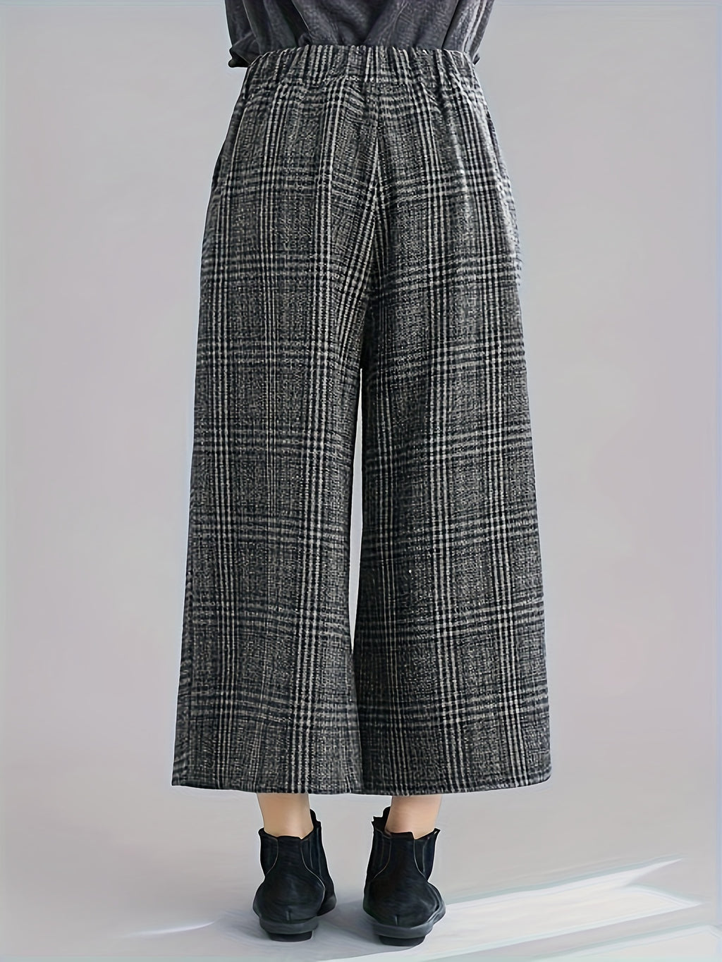 Grey Plaid Wide-Leg Cropped Pants