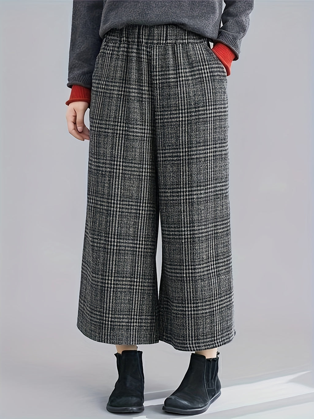 Grey Plaid Wide-Leg Cropped Pants