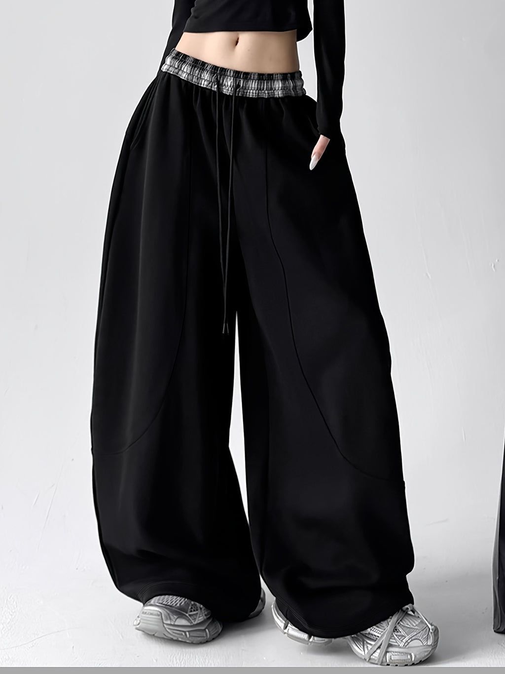 Black Oversized Wide-Leg Pants with Plaid Details
