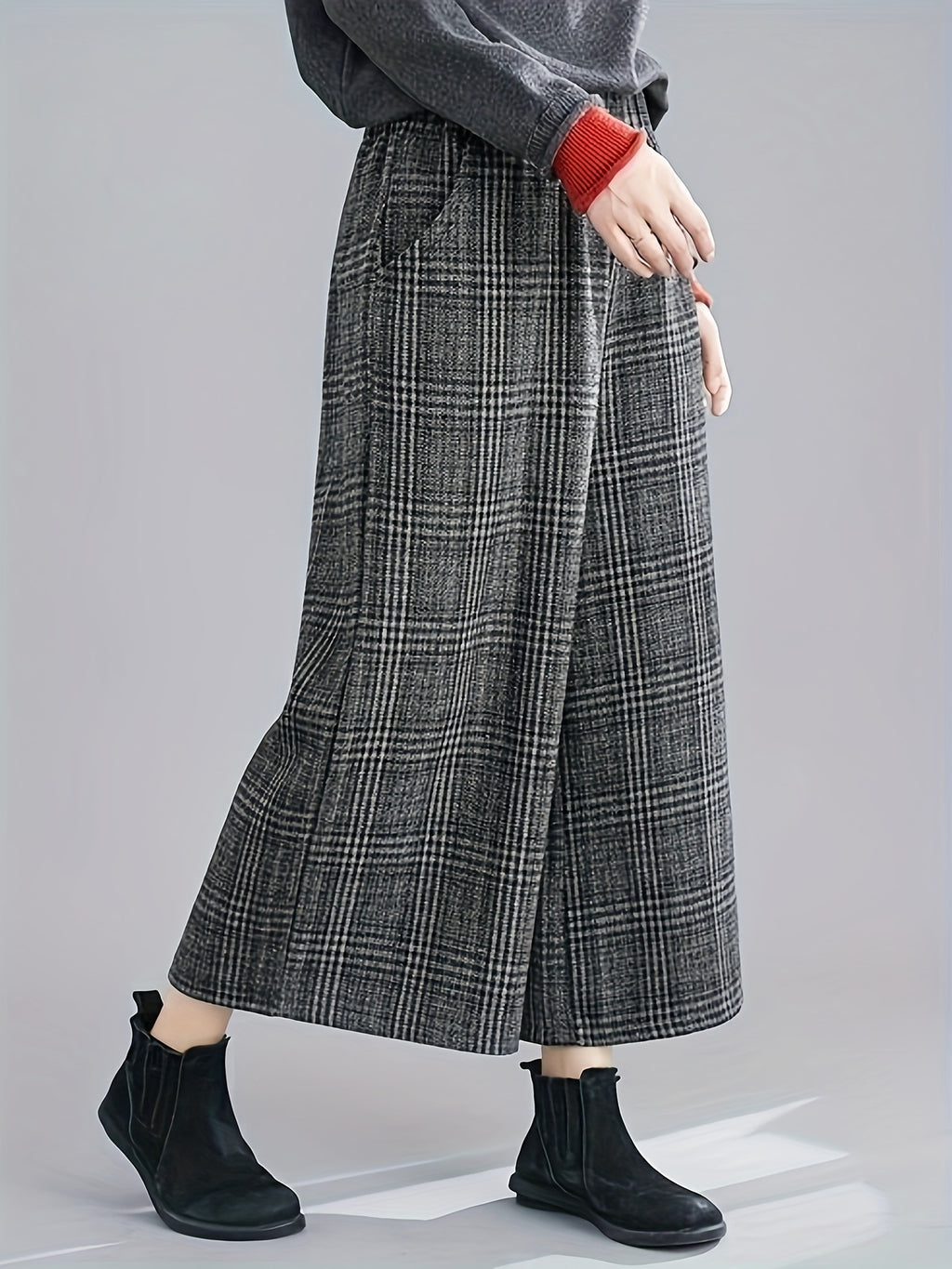 Grey Plaid Wide-Leg Cropped Pants